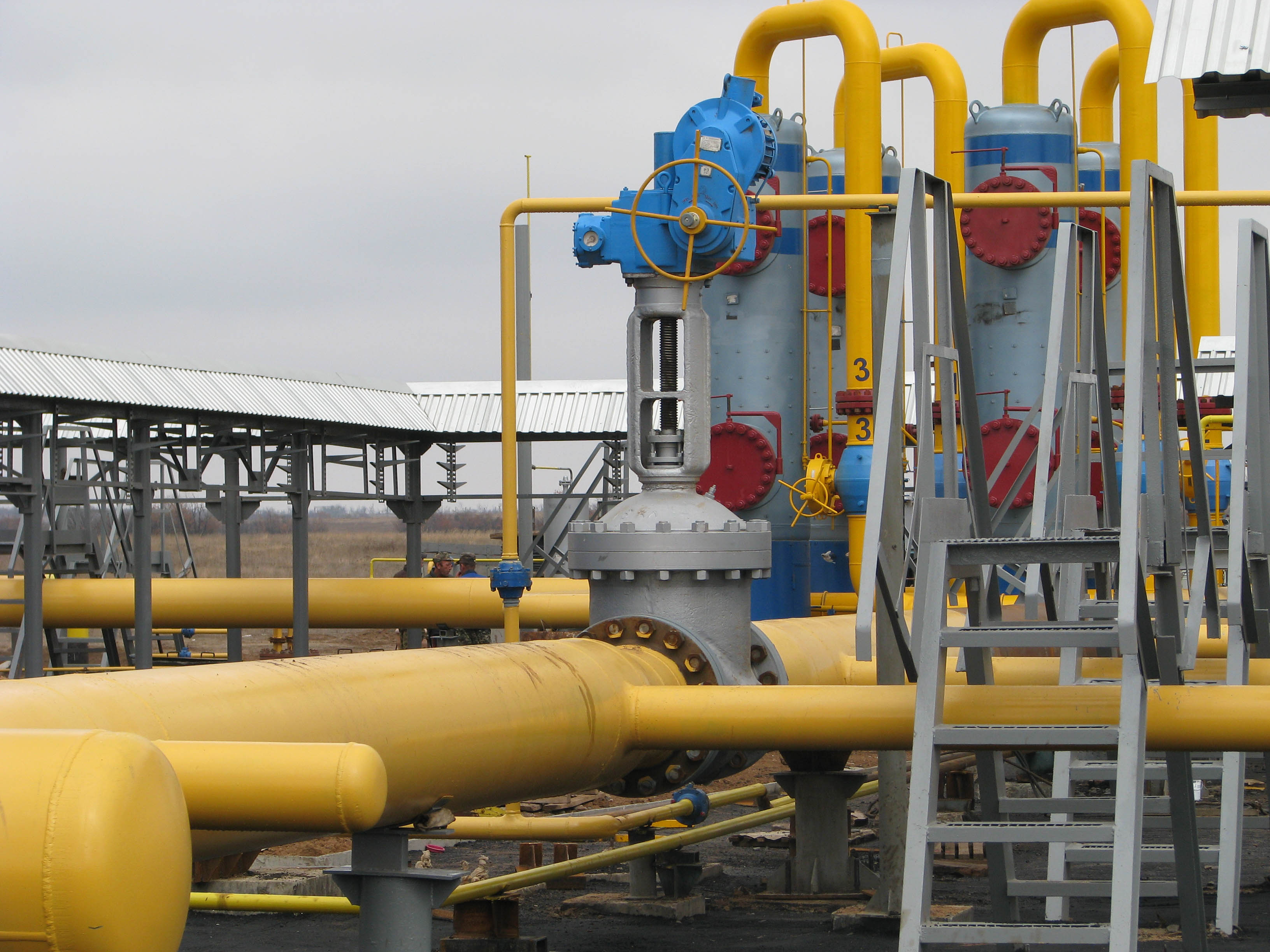 Правительство разрешило ЧОП охранять нефтяные и газовые объекты